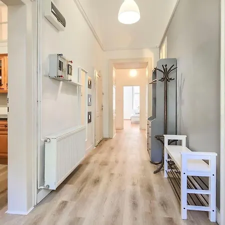 Apartamento Seventh Sense *